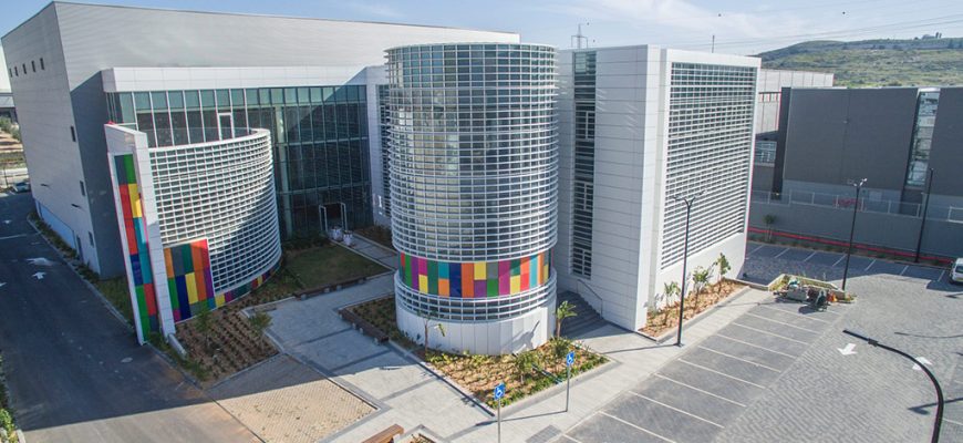 כנרת זמורה ביתן